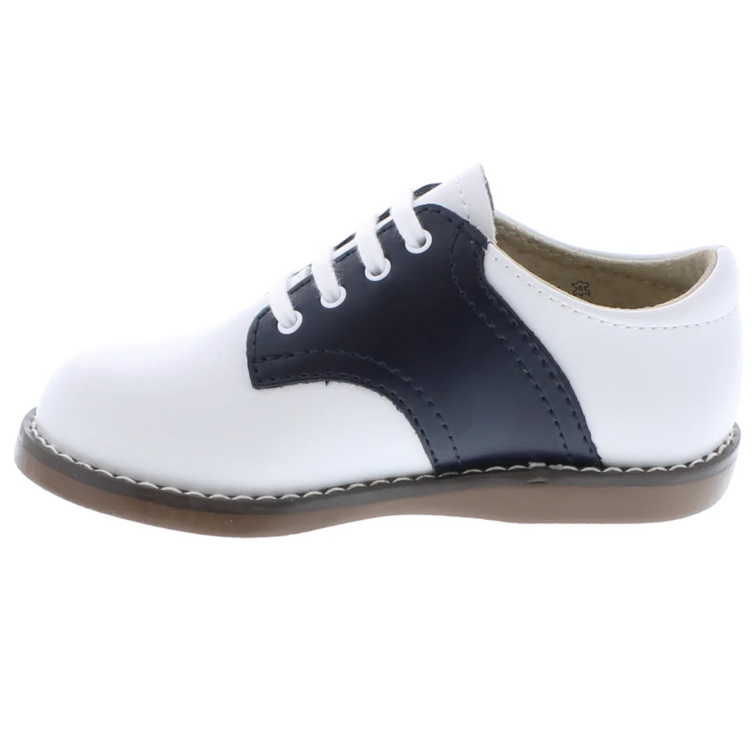 CHEER - 8401 - WHITE/NAVY (Size: 7.5) NWOT