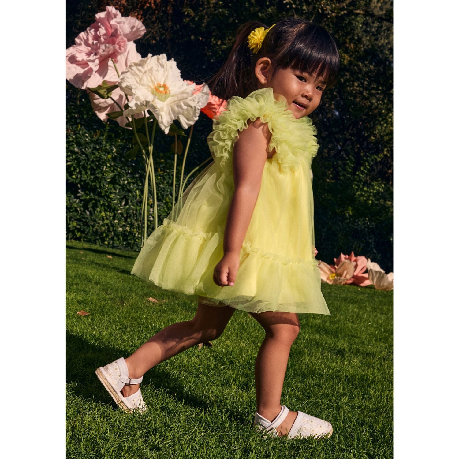 Younger Girls Yellow Ruffled Tulle Dress (NWT 18M)