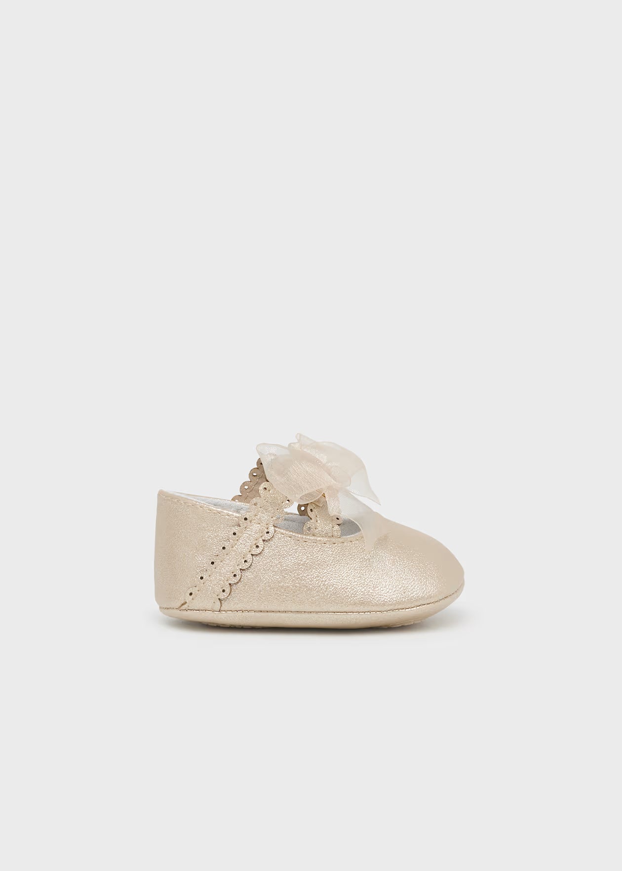 Newborn Mary Janes Sizes: (3-6M) (6-9M) EUC