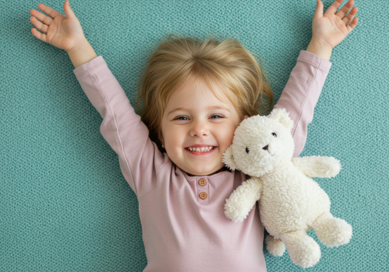 <strong>Play Hard, Look Great, Repeat!</strong>