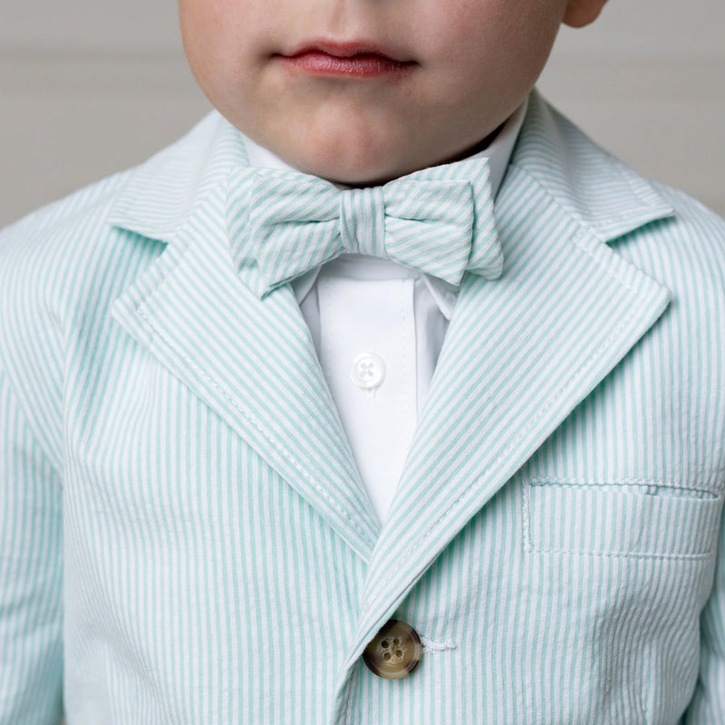 Green Seersucker Bow Tie (NWOT) Small