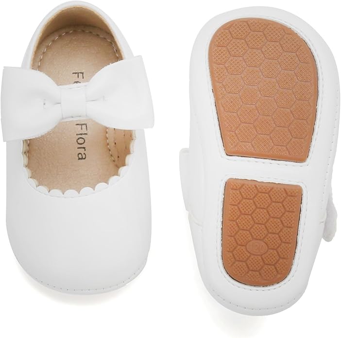 Baby Walking Shoes Moccasins Rubber Sole in (Size: 12-18M) EUC
