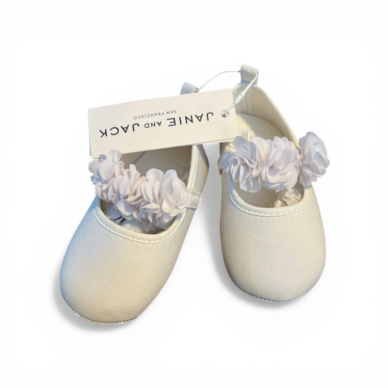 White Floral band Flat (NWT 18-24M)