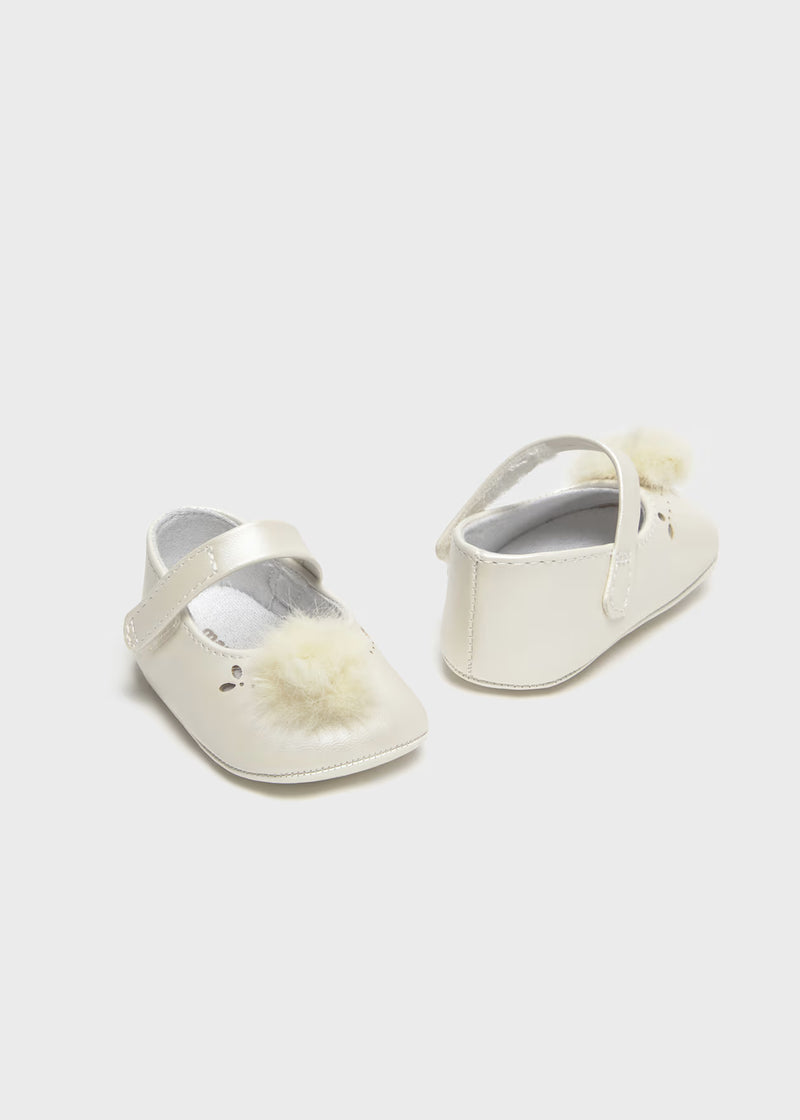 Newborn Girl Pom Pom Mary Janes Sizes:(3-6M) & (6-9M) EUC